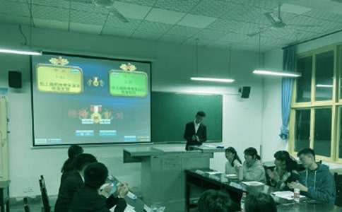 大学生辩论赛活动策划书（经典）